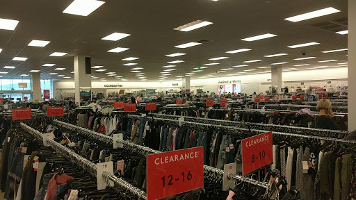 Department Store «Nordstrom Rack Persimmon Place», reviews and photos, 5300 Dublin Blvd, Dublin, CA 94568, USA
