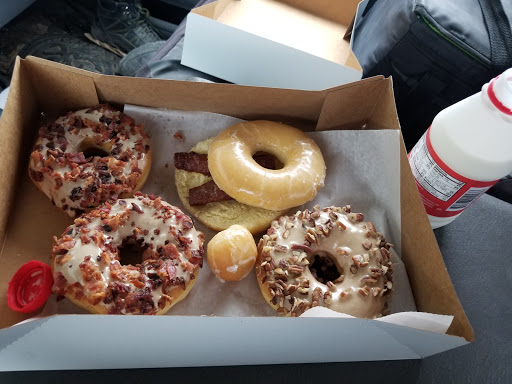 Donut Shop «Sugar Rush Donut Company», reviews and photos, 4701 Airport Blvd, Mobile, AL 36608, USA