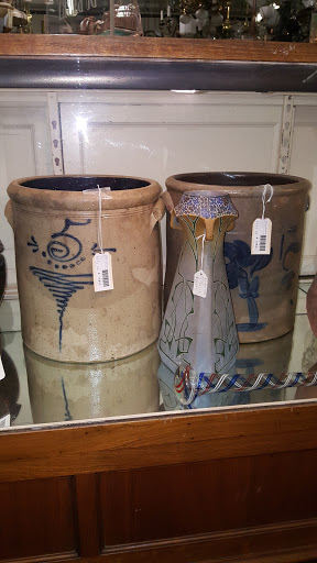 Antique Store «Old Town Architectural Salvage», reviews and photos, 126 N St Francis St, Wichita, KS 67202, USA