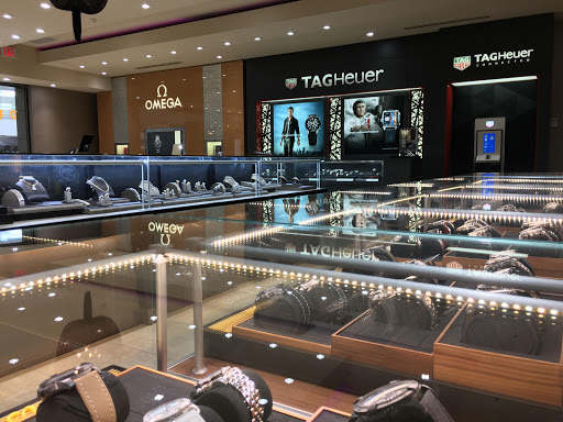 Jeweler «Benchmark Jewelers - The Parks at Arlington», reviews and photos, 3811 S Cooper St #1112, Arlington, TX 76015, USA