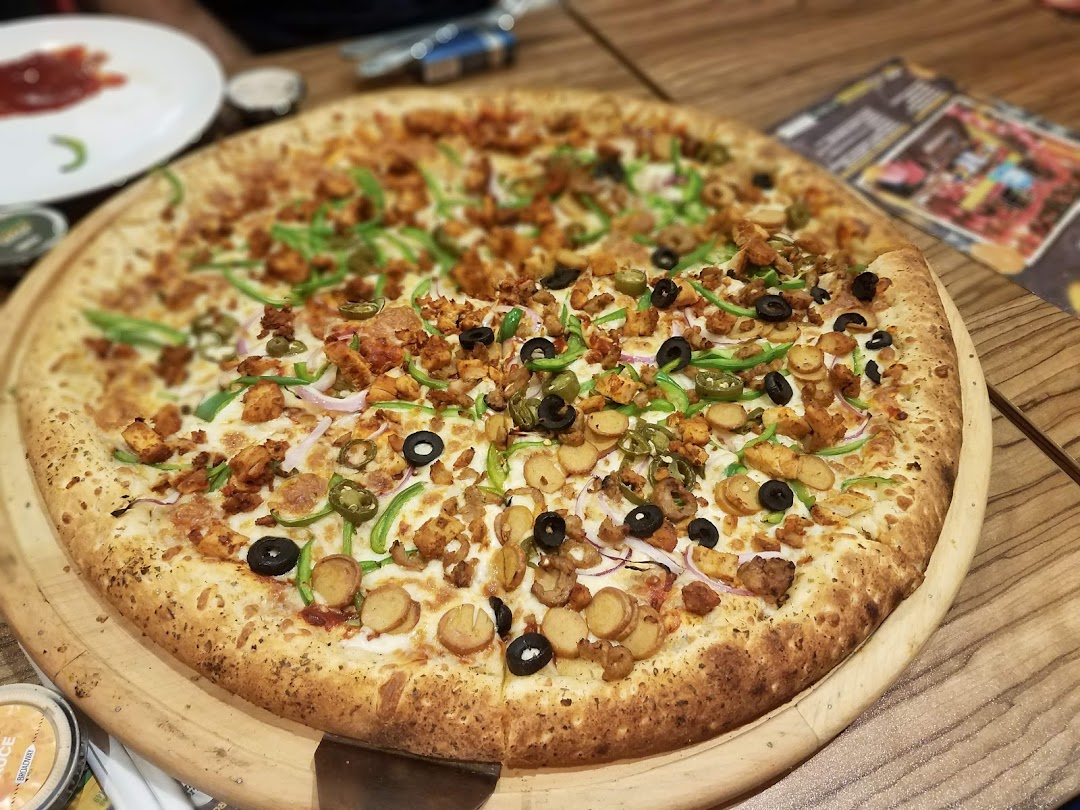 Broadway Pizza Bahria Town