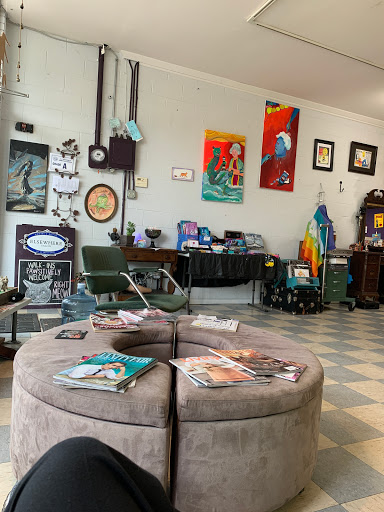 Beauty Salon «Elsewhere Salon», reviews and photos, 511 Castle St, Wilmington, NC 28401, USA