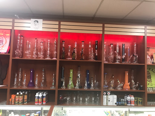 Tobacco Shop «HotBox Smoke Shop», reviews and photos, 9514 Reseda Blvd #7, Northridge, CA 91324, USA
