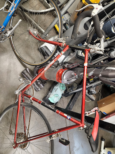 Thrift Store «Kyrene & Warner Goodwill Retail Store & Donation Center», reviews and photos, 575 W Warner Rd, Tempe, AZ 85284, USA