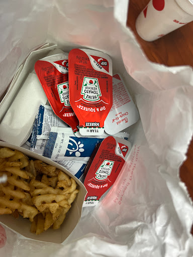 Fast Food Restaurant «Chick-fil-A», reviews and photos, 4610 Monticello Ave, Williamsburg, VA 23188, USA