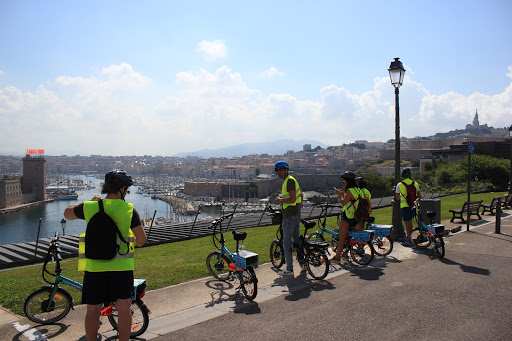 Provence Connection - Tripadvisor Top Tour Leaders in Marseille & Aix - Provence minivan tours from 95€ - Unusual Marseille by e-Bike 45€