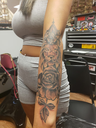 Explore rapper tattoo ideas, creative tattoo ideas in Export, available at Patriotic pain tattoo