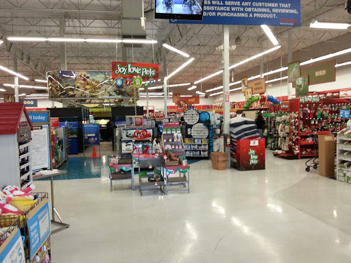 Pet Supply Store «Petco Animal Supplies», reviews and photos, 27580 W Lugonia Ave, Redlands, CA 92374, USA