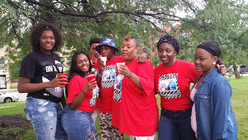 Park «Chicago Park District Fieldhouse», reviews and photos, 6743 S Kedzie Ave, Chicago, IL 60629, USA