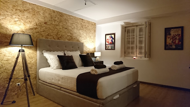 Avaliações doCasa do Criativo Bed&Breakfast em Almada - Hotel