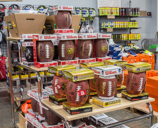 Sporting Goods Store «Sports Basement San Ramon», reviews and photos, 1041 Market Pl, San Ramon, CA 94583, USA