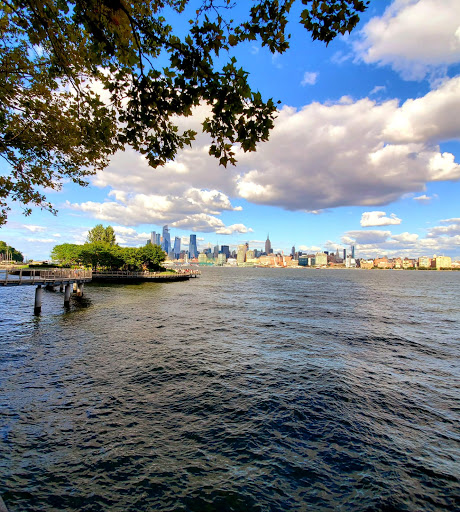 Park «Sinatra Park», reviews and photos, Sinatra Dr, Hoboken, NJ 07030, USA