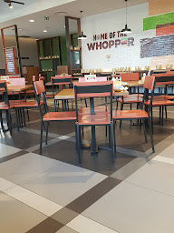 Photo n°108 de Burger King à Mareuil-lès-Meaux ()