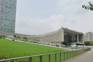 Shanghai Natural History Museum. image