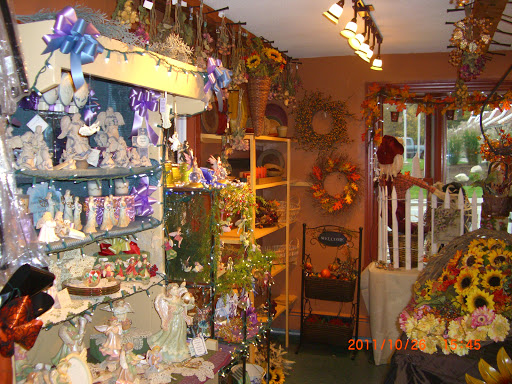 Florist «The Country Thyme Shoppe», reviews and photos, 321 Liberty St, Hanson, MA 02341, USA