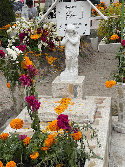 Panteón del Pueblo de Santo Tomás Chiconautla