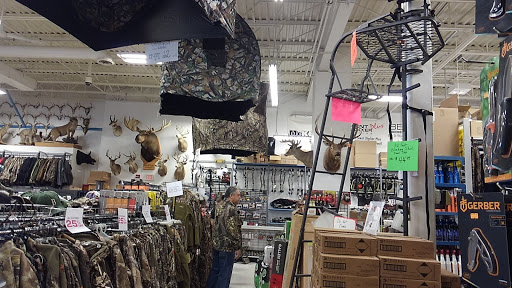 Sporting Goods Store «Davis Sport Shop», reviews and photos, 120 NY-17, Sloatsburg, NY 10974, USA