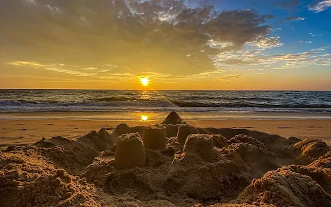 Dehiwala Beach image