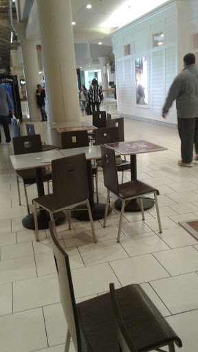 Shopping Mall «Freehold Raceway Mall», reviews and photos, 3710 U.S. 9, Freehold, NJ 07728, USA