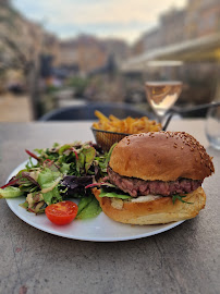 Hamburger du Restaurant français Le Rendez-Vous à Aix-en-Provence - n°9