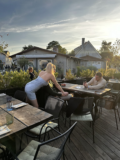 Von Edel in Tisvilde, Egedal
