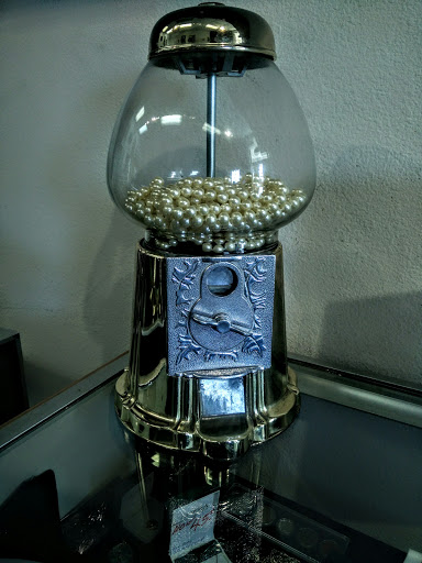 Jeweler «Sledges Estate Jewelers», reviews and photos, 1811 E Chapman Ave, Orange, CA 92867, USA