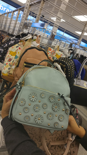 Clothing Store «Ross Dress for Less», reviews and photos, 550 John Ross Pkwy, Rock Hill, SC 29730, USA