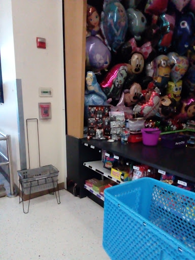 Party Store «Party City», reviews and photos