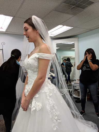 Bridal Shop «Adore Bridal Consignment Boutique», reviews and photos, 33720 9th Ave S #11, Federal Way, WA 98003, USA