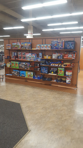 Clothing Store «Burlington Coat Factory», reviews and photos, 250 S Randall Rd, Elgin, IL 60123, USA