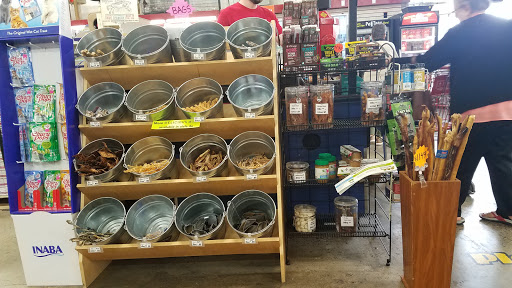 Pet Supply Store «Anaheim Feed & Pet Supply Inc», reviews and photos, 1730 N Lemon St, Anaheim, CA 92801, USA