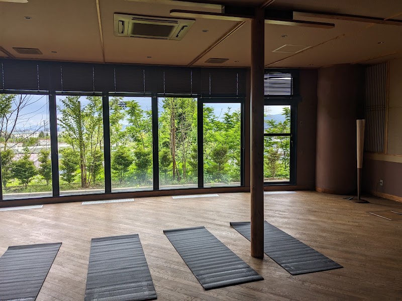 Yoga Fit Studio 青森