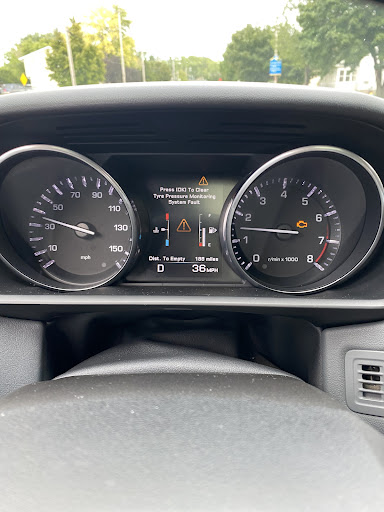 Used Car Dealer «Carmel Motors», reviews and photos, 508 W Carmel Dr, Carmel, IN 46032, USA