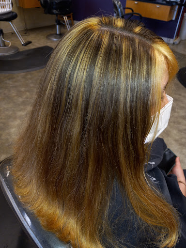 Hair Salon «Supercuts», reviews and photos, 980 J Clyde Morris Blvd #118, Newport News, VA 23601, USA