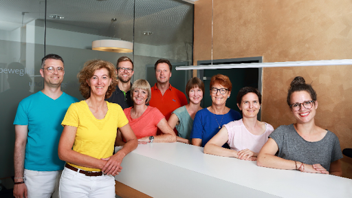 Sabine Rolli Team - Zentrum für Osteopathie, Physiotherapie und Naturheilkunde