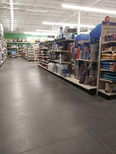 Pet Supply Store «PetSmart», reviews and photos, 3033 NY-50, Saratoga Springs, NY 12866, USA
