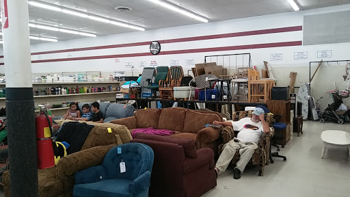 Thrift Store «Quality Thrift Store», reviews and photos, 5133 S Peoria Ave, Tulsa, OK 74105, USA
