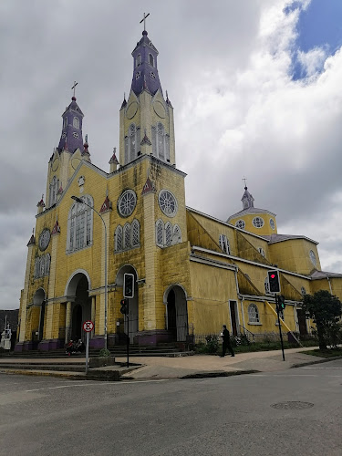 Iglesia Catolica De Llau Llao - Castro