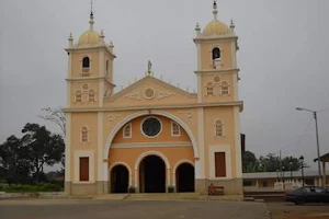 Catedral de Ebebiyín image