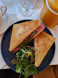 Photo n°29 de Gast à Paris ()