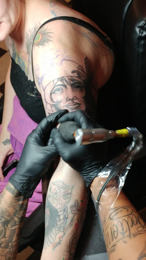 Tattoo Shop «360 Tattoo», reviews and photos, 1429 15th Ave, Longview, WA 98632, USA