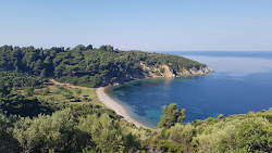 Secret beach'in fotoğrafı küçük koy ile birlikte