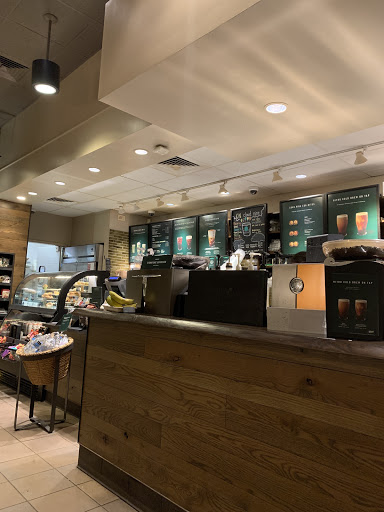 Coffee Shop «Starbucks», reviews and photos, 2100 Dixwell Ave, Hamden, CT 06514, USA