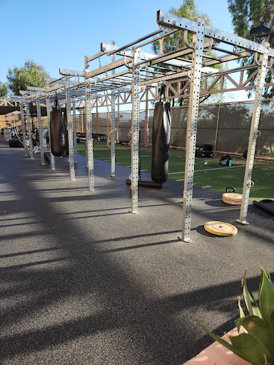 Golds Gym image
