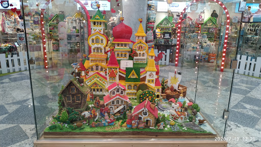 Русский Кукольный Дом, Магазин
