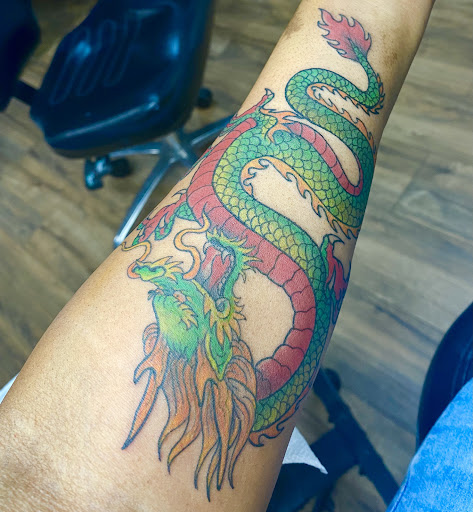 Tattoo Shop «Skin Deep Tattoo Studio», reviews and photos, 310 Valley Hi Dr #203, San Antonio, TX 78227, USA