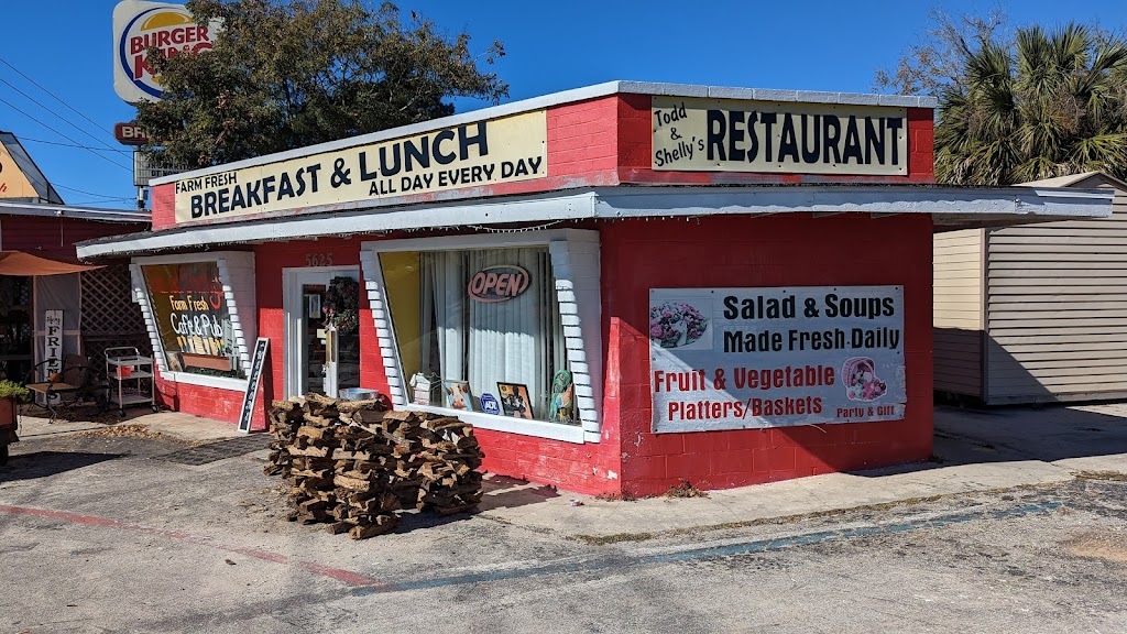 Todd and Shelly's Cafe, Pub, Farm fresh Produce Market 34420