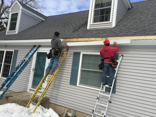 Pinnacle Roofing Company in St. Charles, Illinois