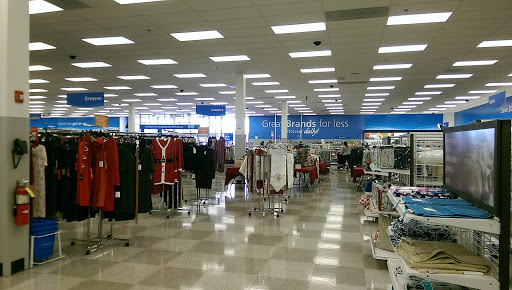 Clothing Store «Ross Dress for Less», reviews and photos, 1800 Rock Road, Derby, KS 67037, USA