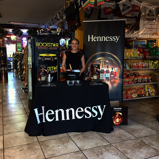 Liquor Store «Devils Liquor», reviews and photos, 1858 E Apache Blvd, Tempe, AZ 85281, USA